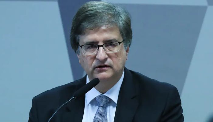  PGR quer investigar atuação de Eduardo Bolsonaro contra autoridades 